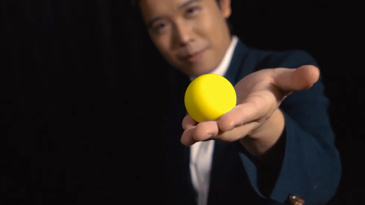 Perfect Manipulation Balls (2&quot; Yellow) by Bond Lee - Trick