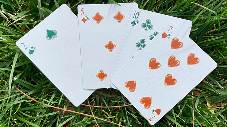 Gilded Grasshopper Light (Jade) Playing Cards