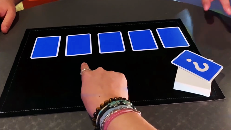 DICE PREDICTION BLUE (Gimmick and Online Instructions) by Mickael Chatelain - Trick