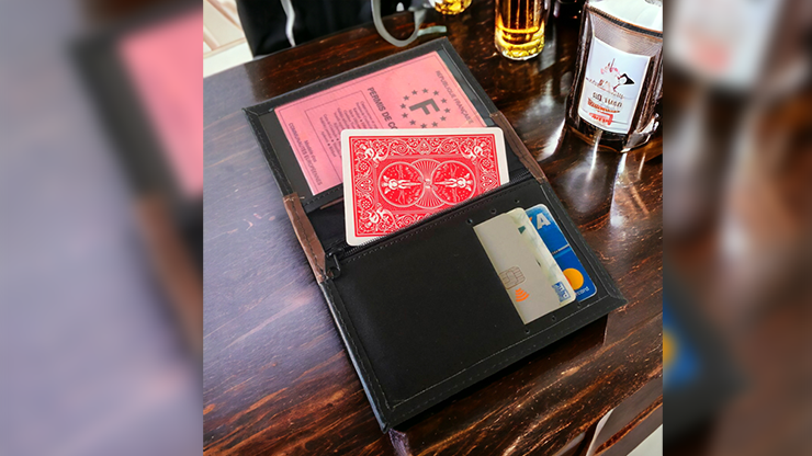 INSTA WALLET 2.0 (Blue) by Iriart Magic Presented by Andrew and Magic UP